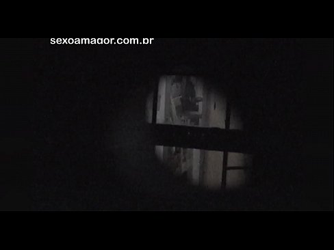 ❤️ Blondina este filmată în secret de un voyeur din cartier ascuns în spatele unor cărămizi goale at us ro.dewporn.ru ❤