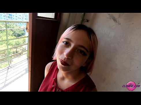 ❤️ O studentă senzuală o suge unui străin în Outback - Ejaculează pe fața lui at us ro.dewporn.ru ❤